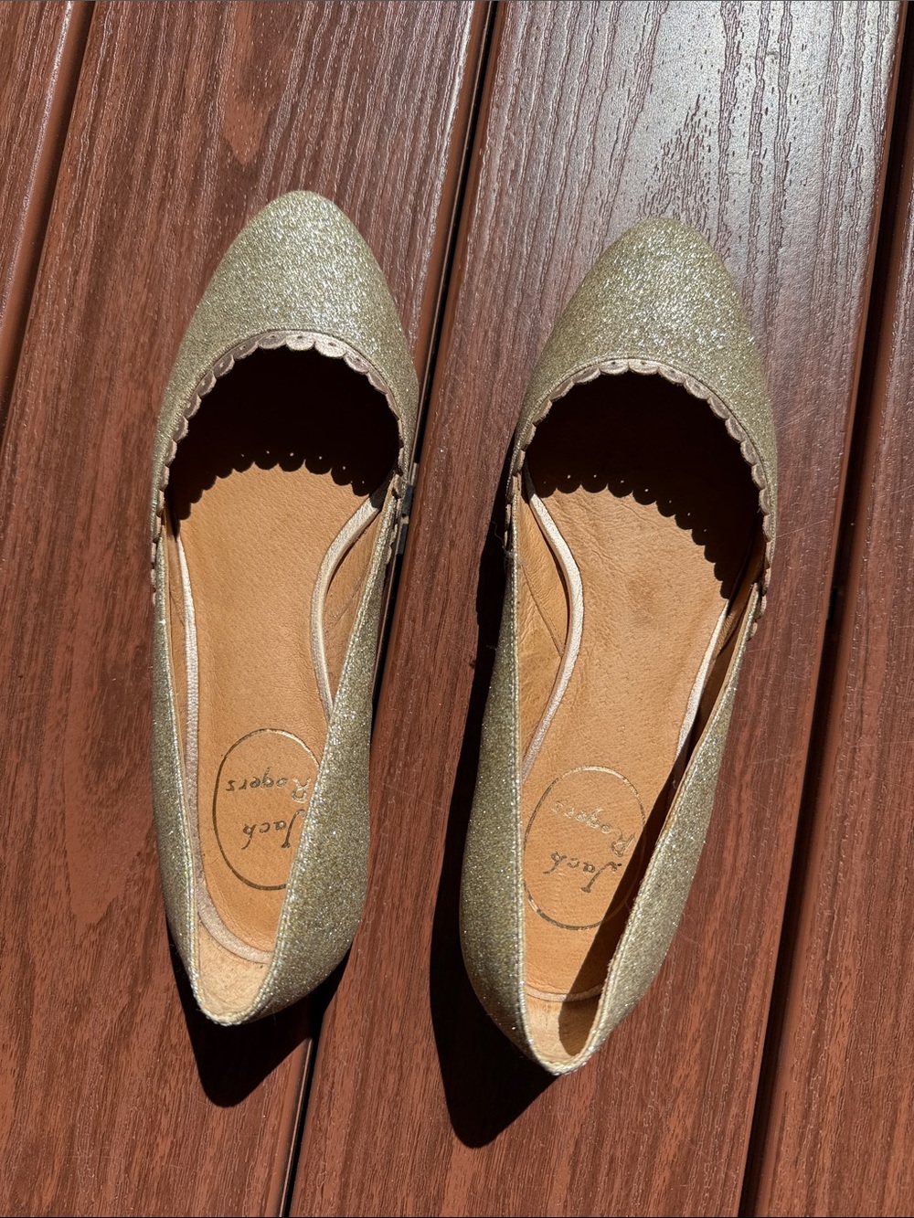 Jack Rogers 5.5M Gold Glitter Scalloped Ballet Flats